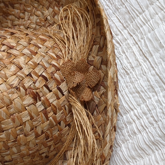 LIZ CLAIBORNE Straw Hat - Picture 3 of 5